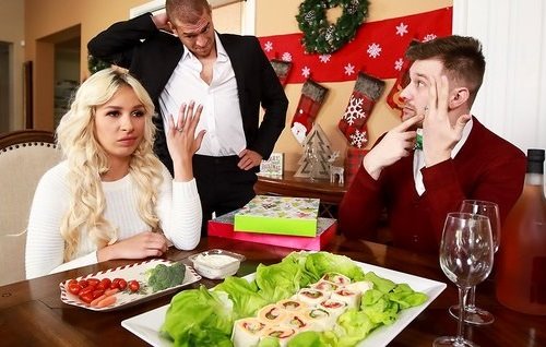 Постер к видео: Муж не оценил эротичную ночнушку своей жены, а любовник кончил на неё.