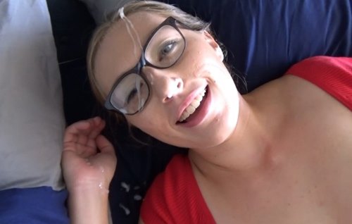 Постер к видео: Сестра попросила сделать ей услугу и вот как все это закончилось.