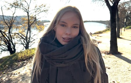 Мужик прощает свою красивую молодую девушку после её измены с пикапером и зовёт замуж.